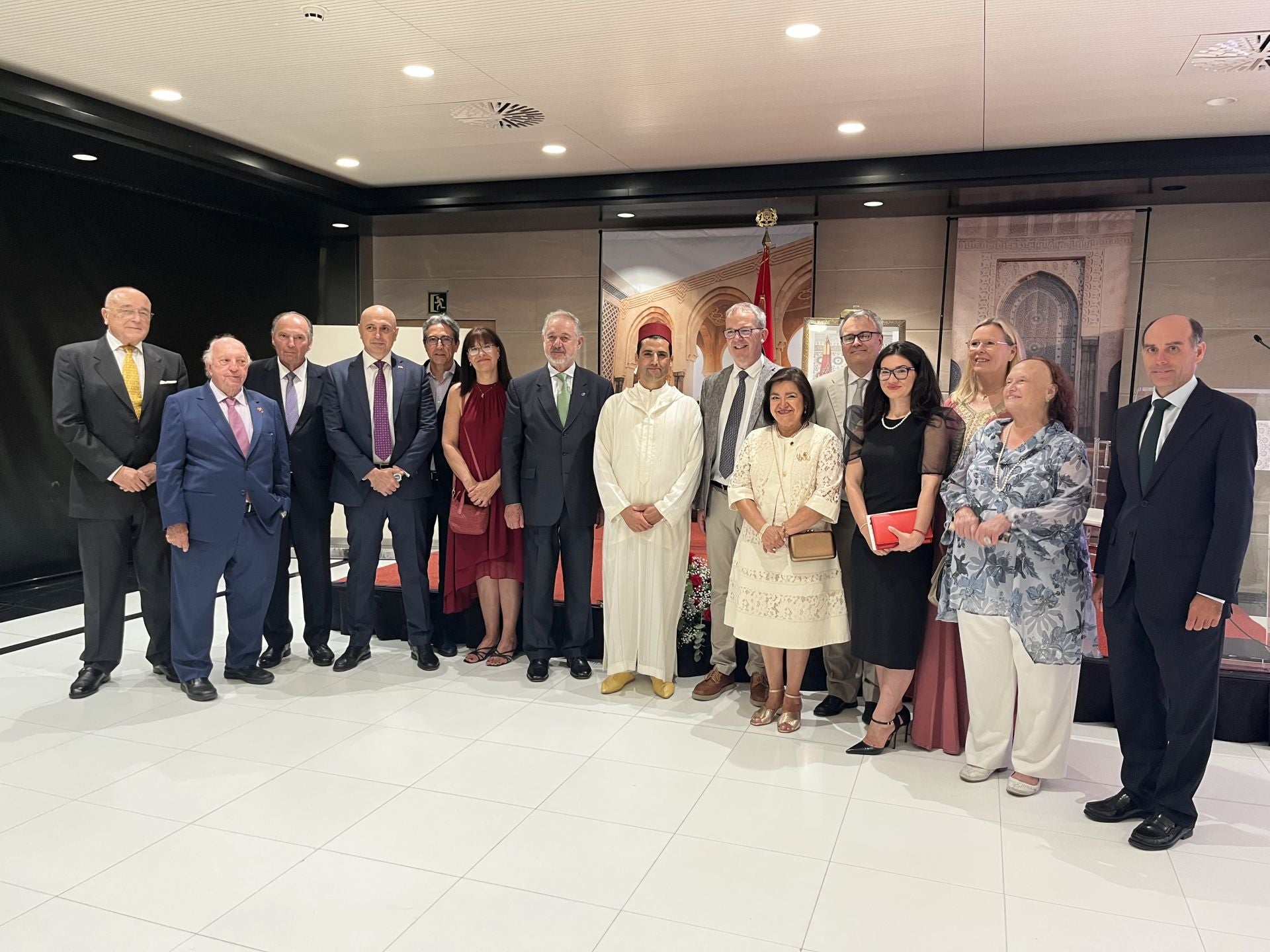 Autoridades en la fiesta del consulado marroquí.