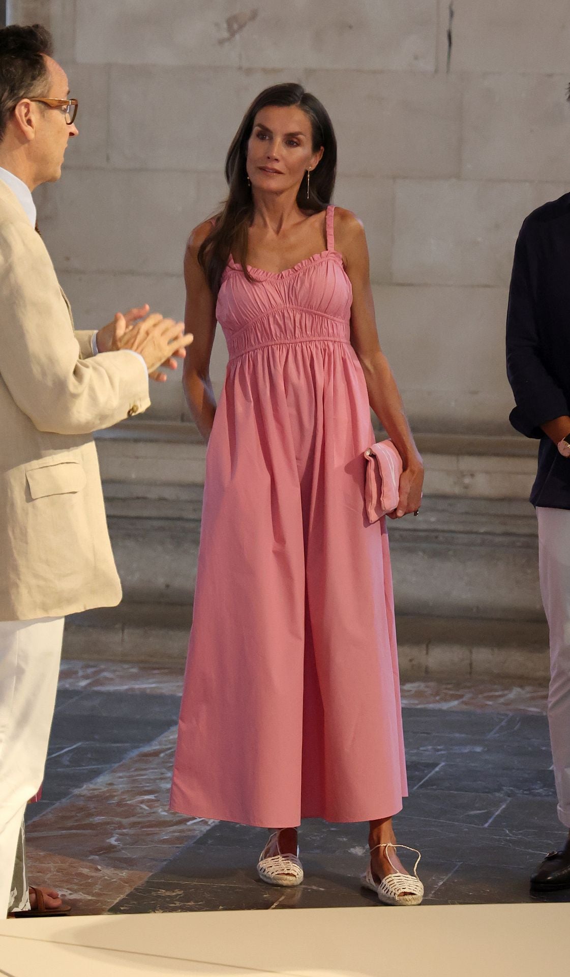 La reina Letizia deslumbra en su último día en Mallorca