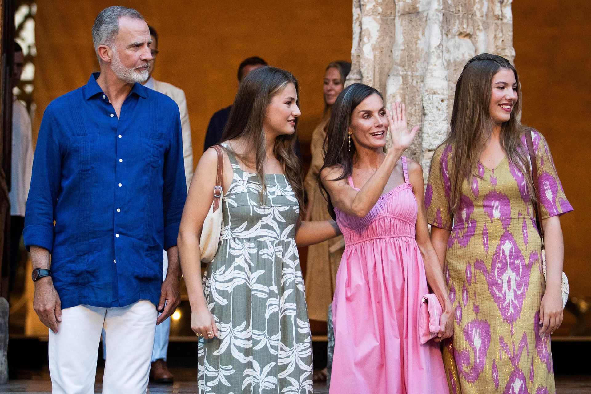 La reina Letizia deslumbra en su último día en Mallorca