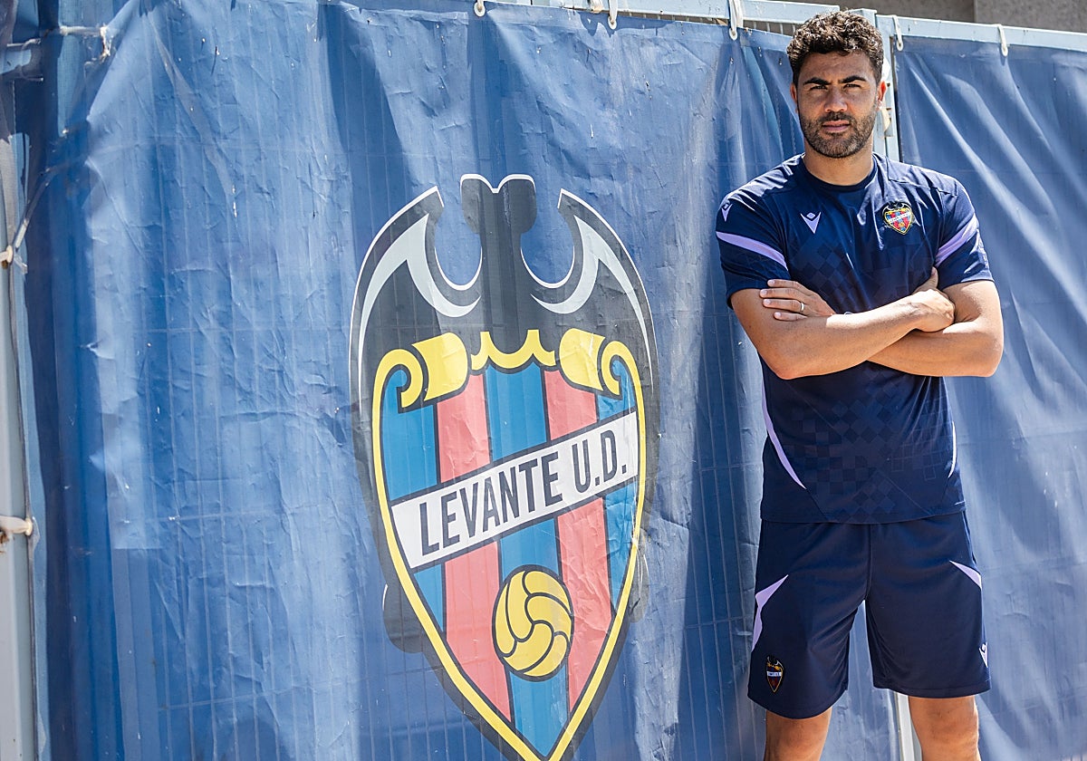 Vicente Iborra, en la Ciudad Deportiva de Buñol.