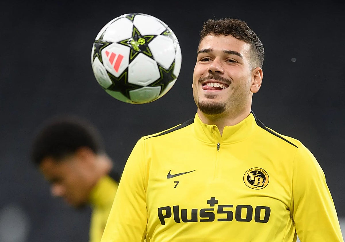 Filip Ugrnic, durante un calentamiento