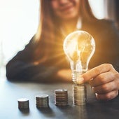 El precio de la luz cambia de tendencia este viernes.