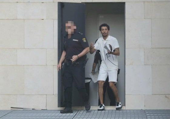 El ladrón que robó un reloj de 110.000 euros a Santiago Calatrava en Valencia.