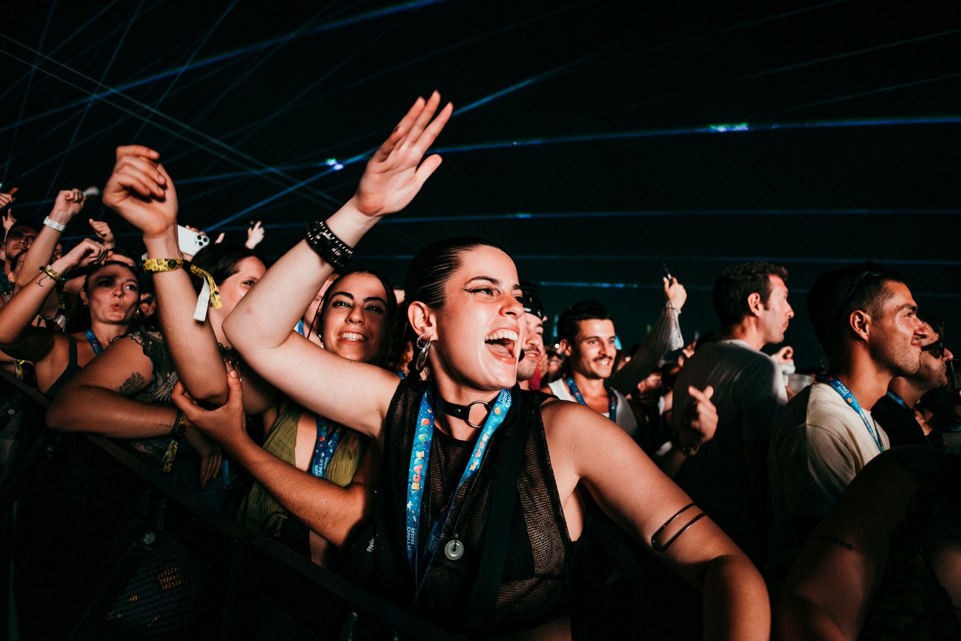 Fotos: Un show de fuegos artificiales y 250 drones ilumina el cielo del Medusa