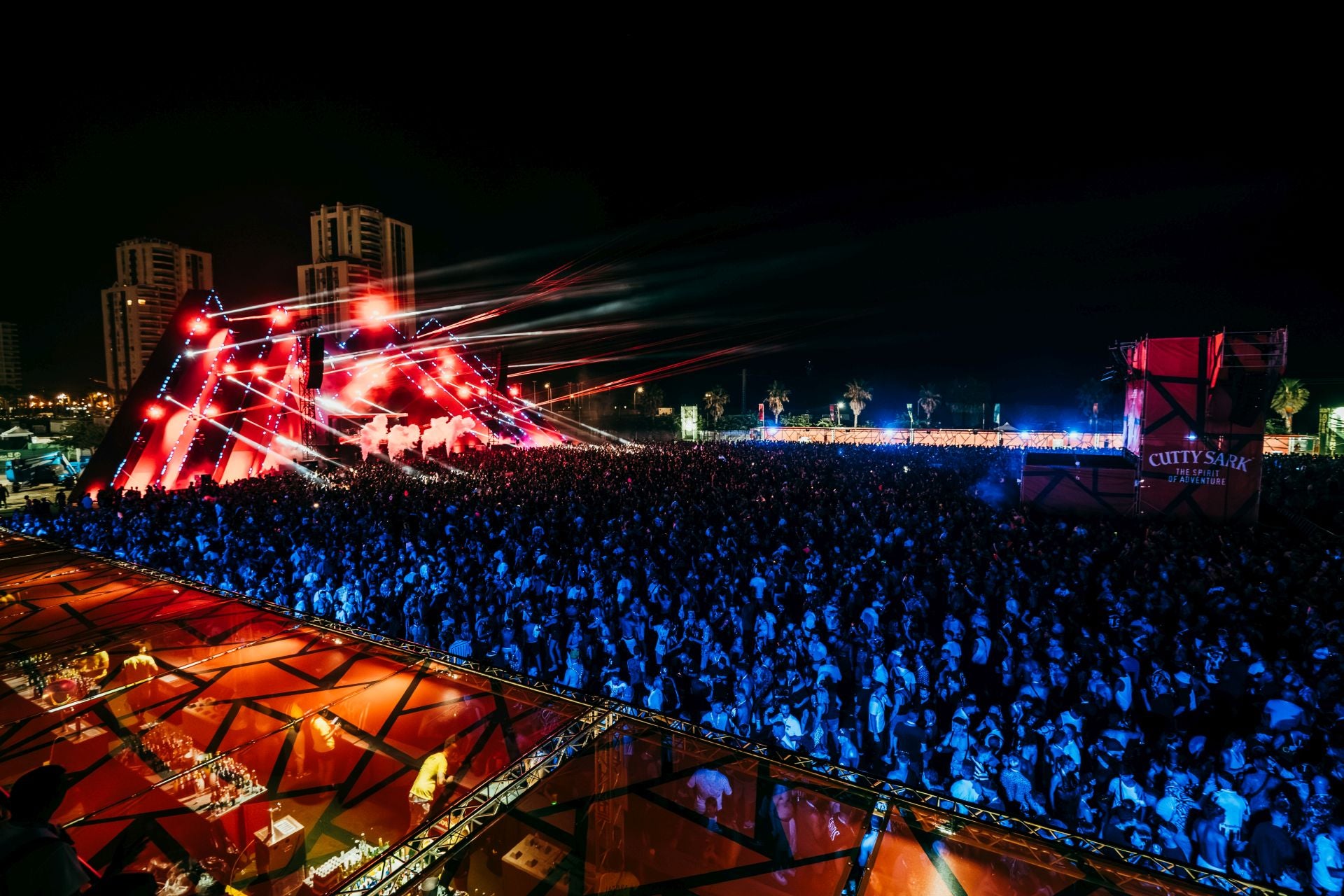 Medusa Festival 2025: Más de 56.000 personas disfrutan hasta la madrugada en Cullera