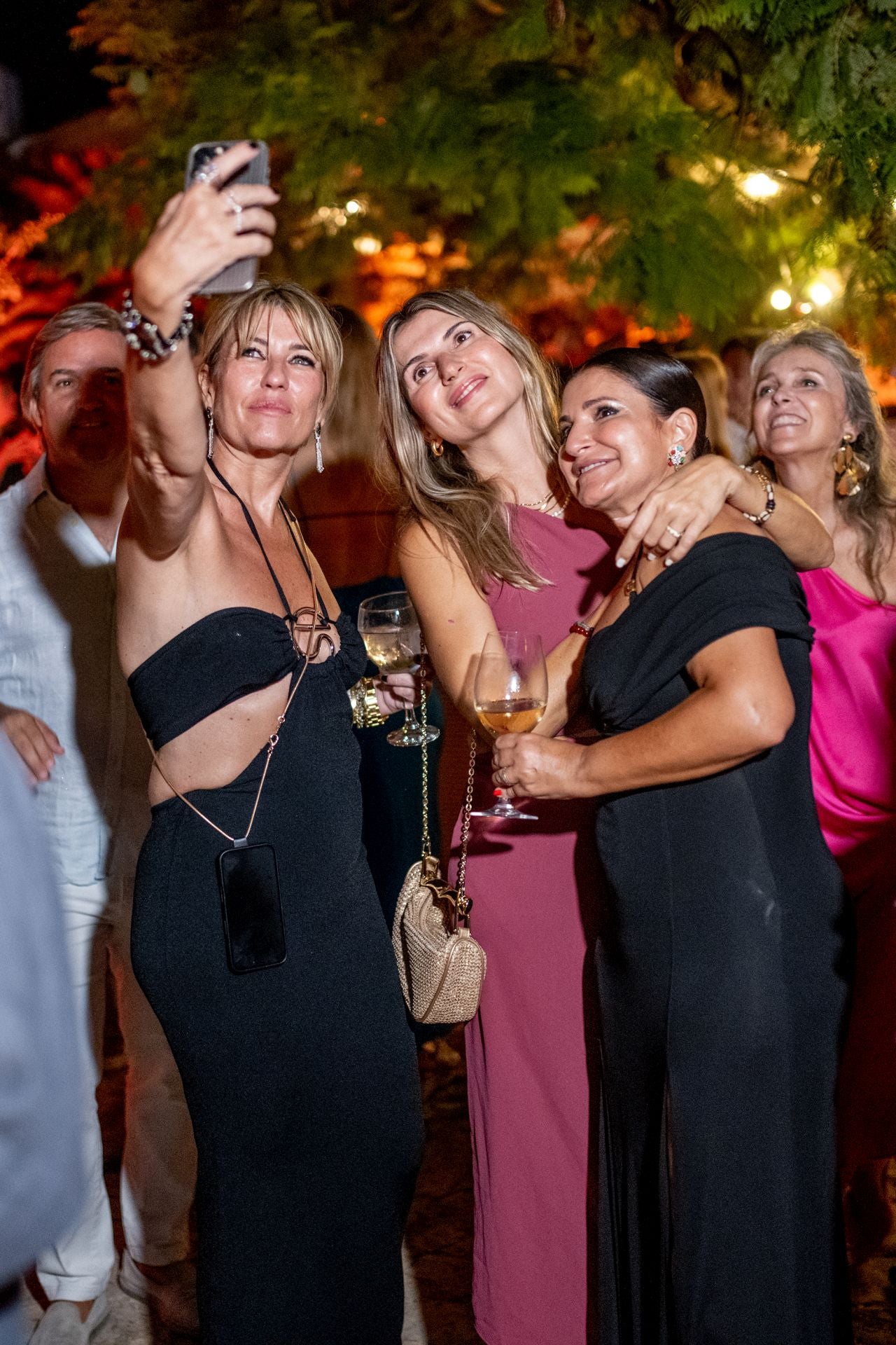 Música en directo, champán y mucha fiesta en el cumpleños de Ángela Pla: «Estoy muy emocionada»