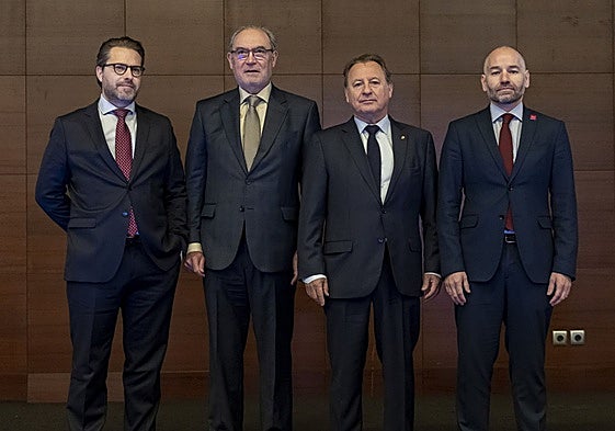 Miguel Nicolás, Vicente Nomdedeu, Ismael García y Alberto Echavarría.