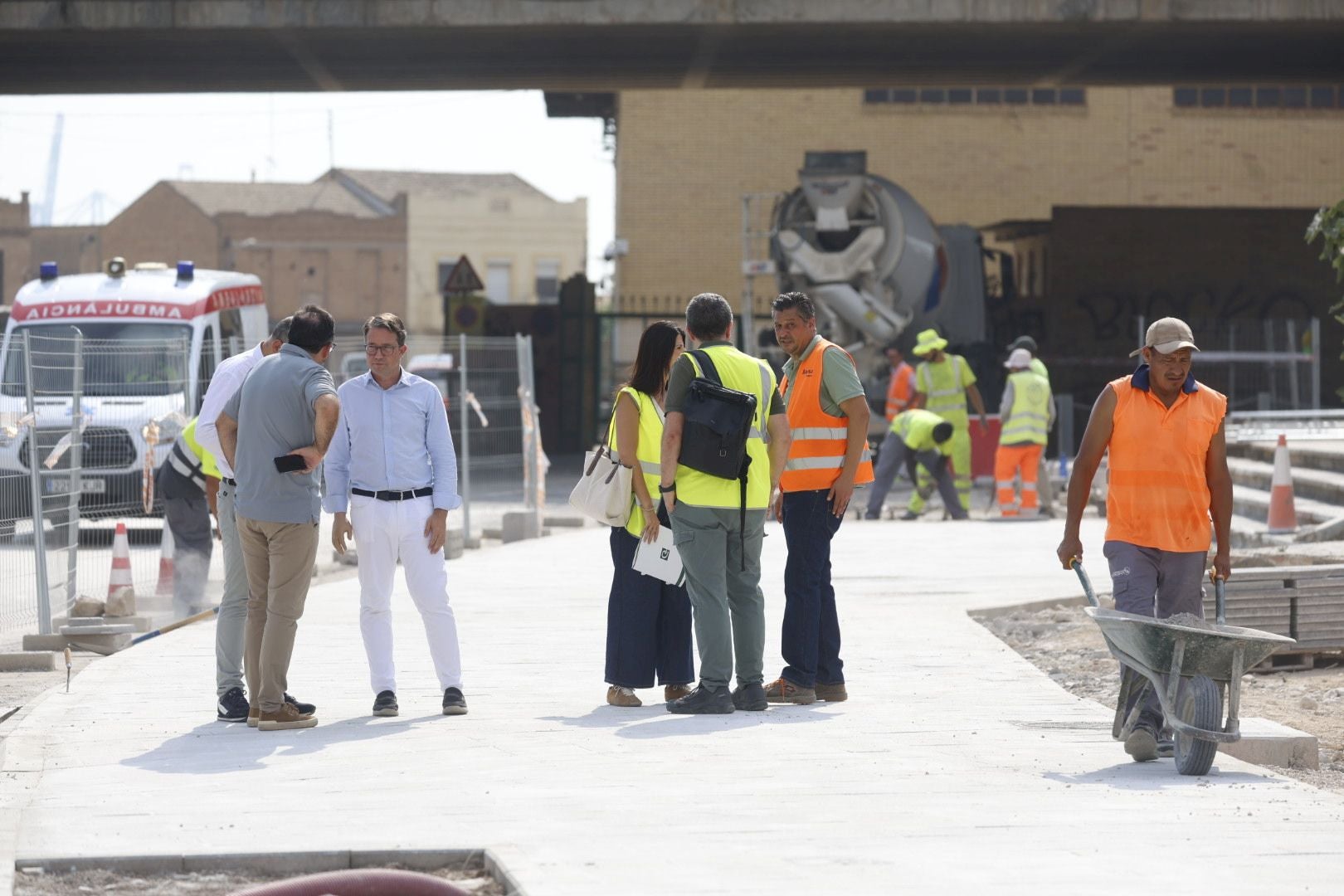 El Ayuntamiento ultima la mejora del acceso peatonal al apeadero de la Font de Sant Lluís