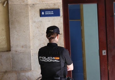 Un maltratador retiene a su ex durante dos días en su domicilio de Valencia y la ata a la cama para obligarle a volver con él