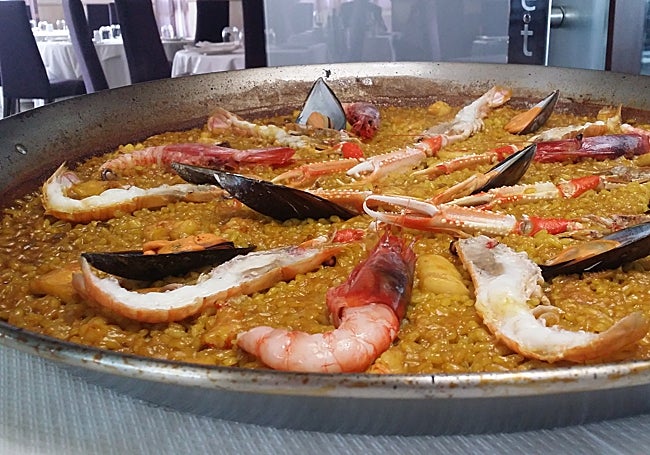 Paella de Mariscos en Soqueta.
