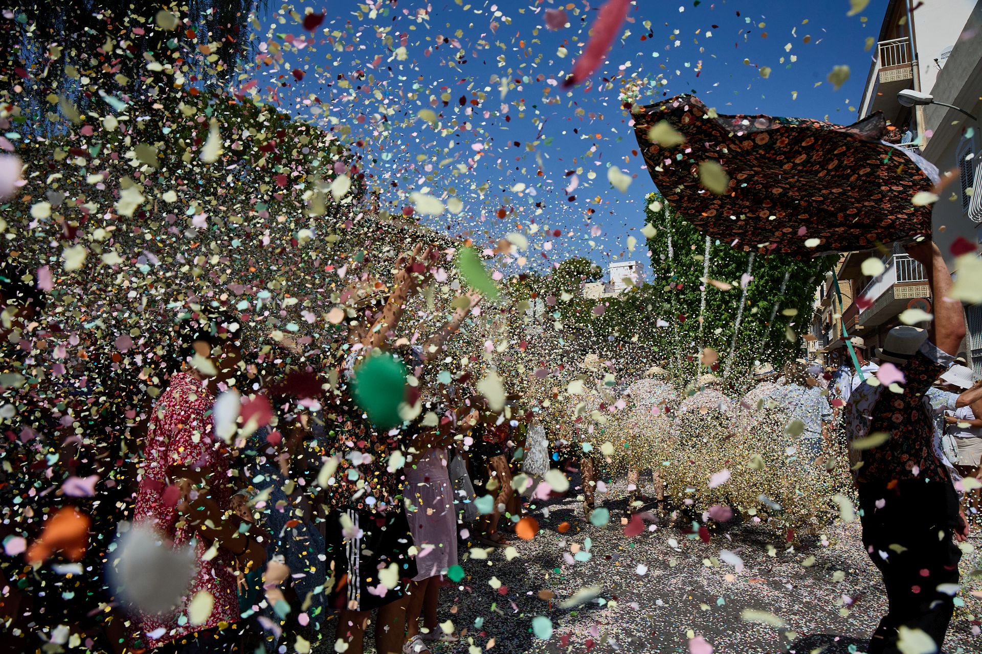 Color, calor, música y &#039;alfàbegues&#039; en Bétera