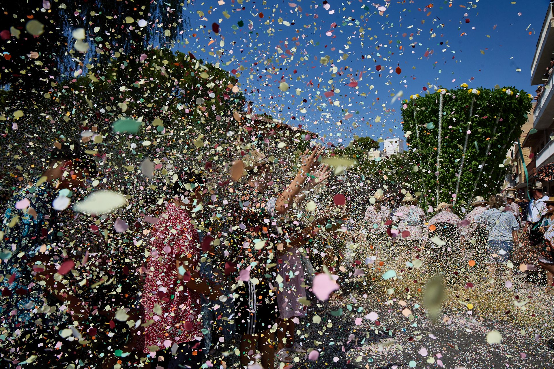Color, calor, música y &#039;alfàbegues&#039; en Bétera