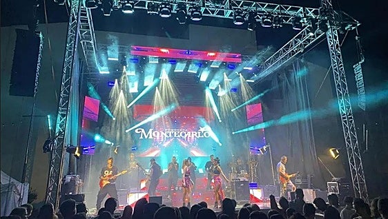 La Orquesta Montecarlo actúa este viernes en un municipio de la Comunitat de 2.300 vecinos