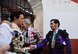 Morante y roca Rey, más cortesía que fiesta.