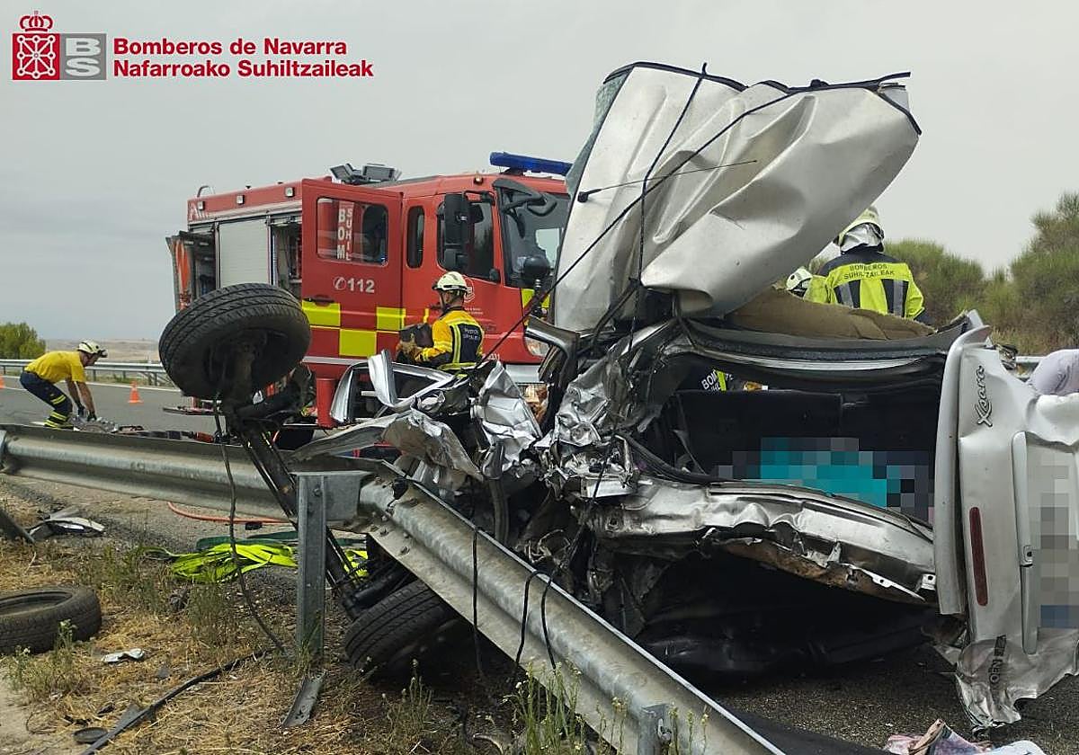 Accidnete de tráfico con una víctima mortal en la A-12, en Torres del Río.