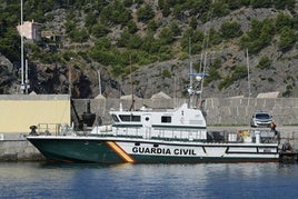 Embarcación de la Guardia Civil.