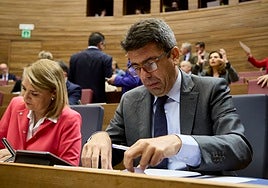 El president Carlos Mazón, junto a la vicepresidenta Susana Camarero.