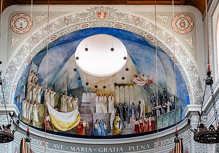 Pintura de Michavila en el Seminario La Inmaculada de Moncada.