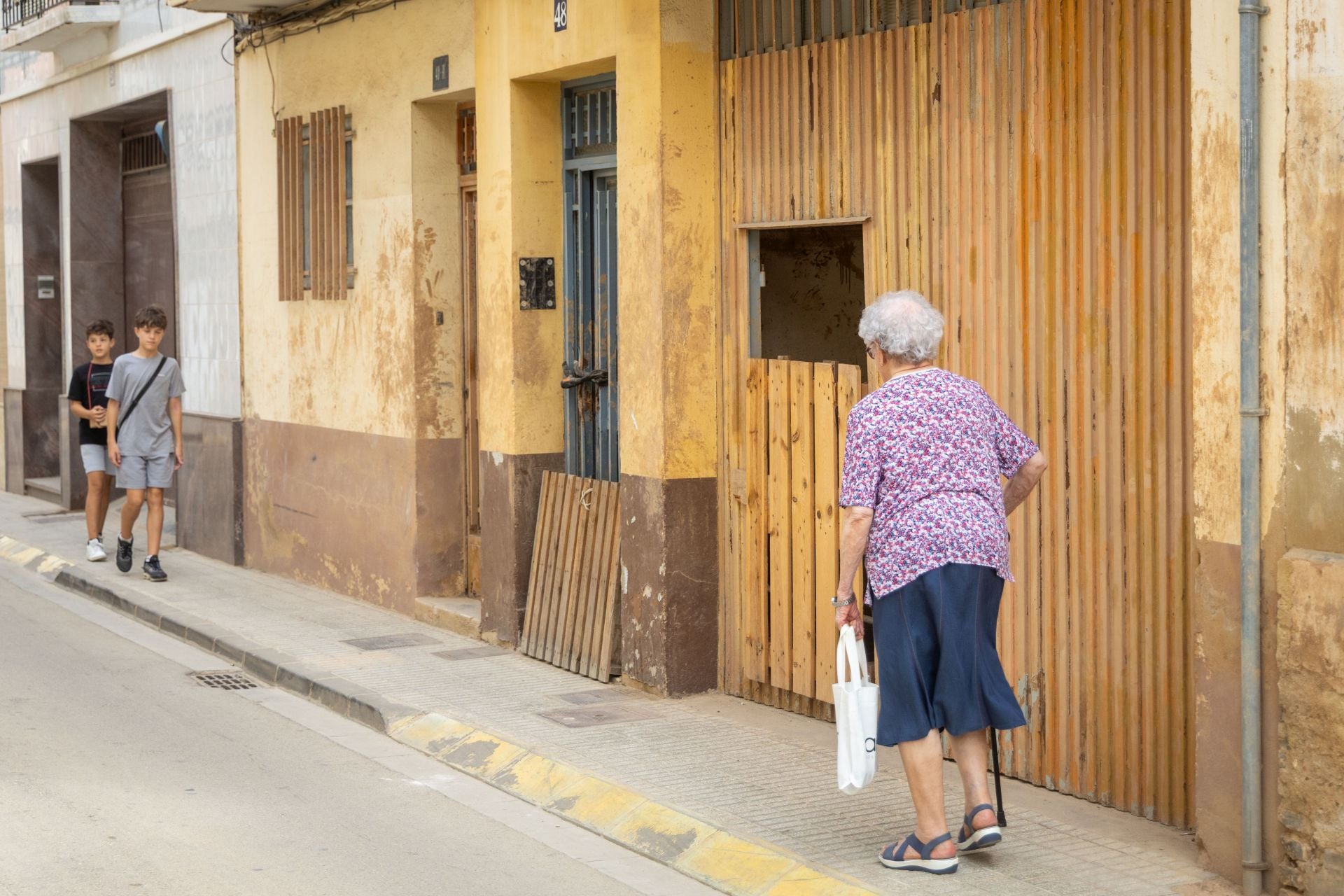 FOTOS | Las dos casas de Paiporta afectadas por la dana que han sido ocupadas