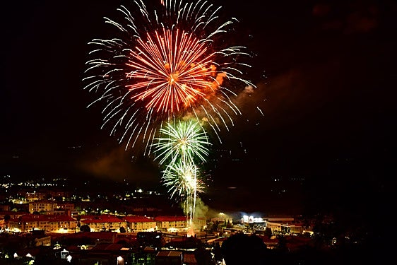 Programa completo de las Fiestas de Moros y Cristianos de Castalla 2025