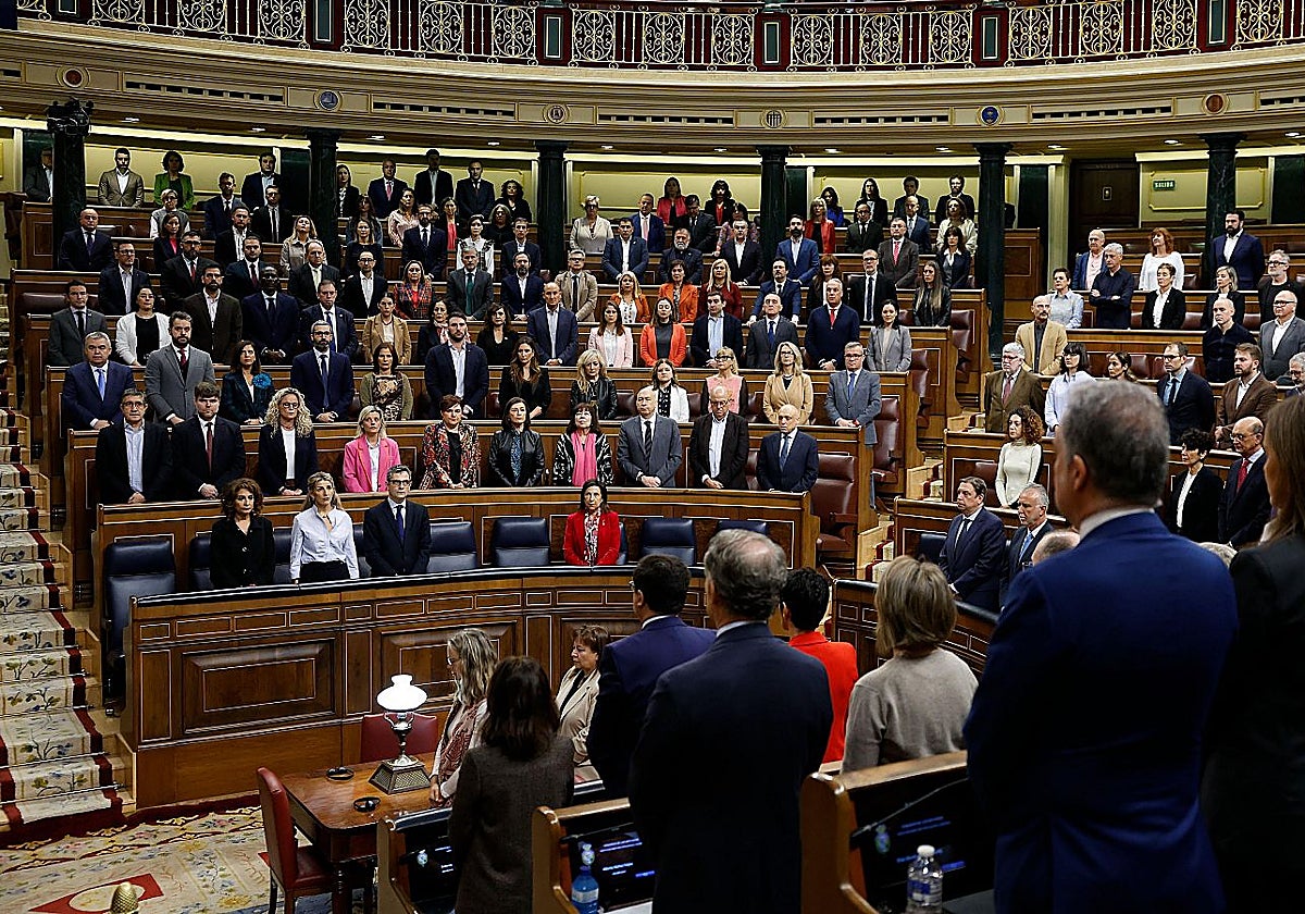 Diada, sí; dana, no: el PSOE pide suspender el pleno del Congreso del 11 de septiembre