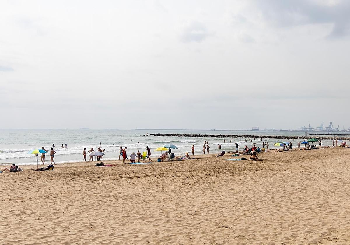 Playa de Port Saplaya.