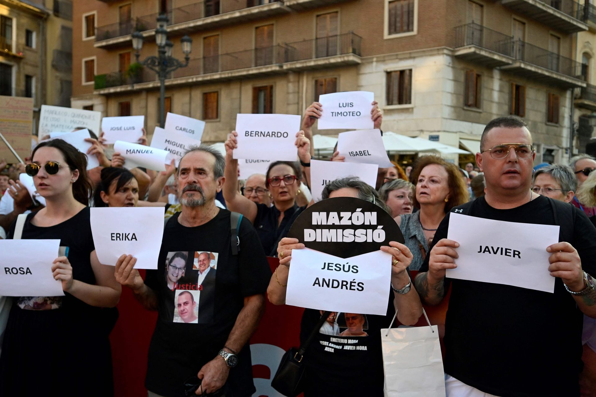 FOTOS | La décima manifestación contra Mazón en Valencia, diez meses después de la dana