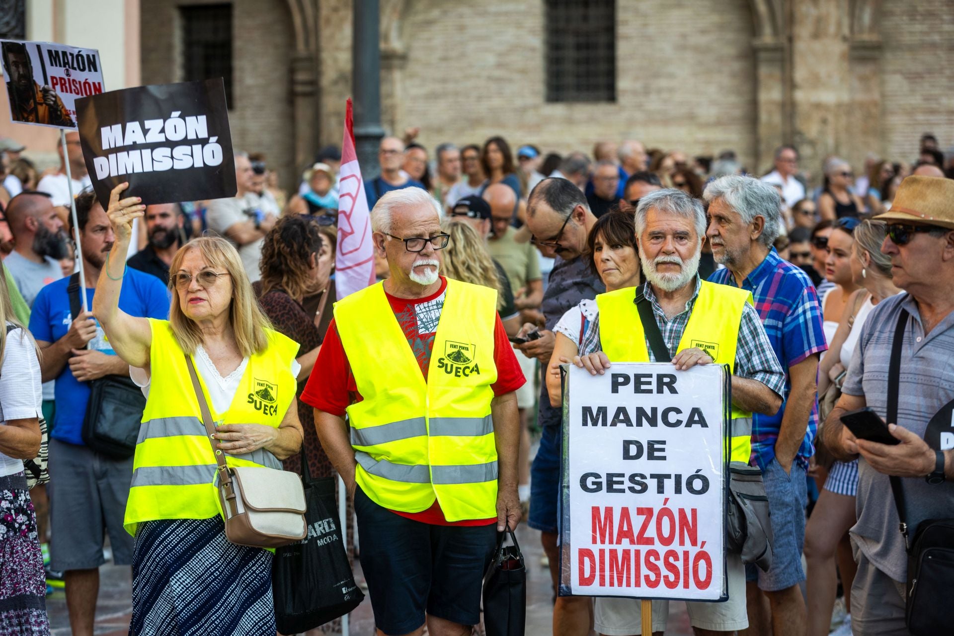 FOTOS | La décima manifestación contra Mazón en Valencia, diez meses después de la dana