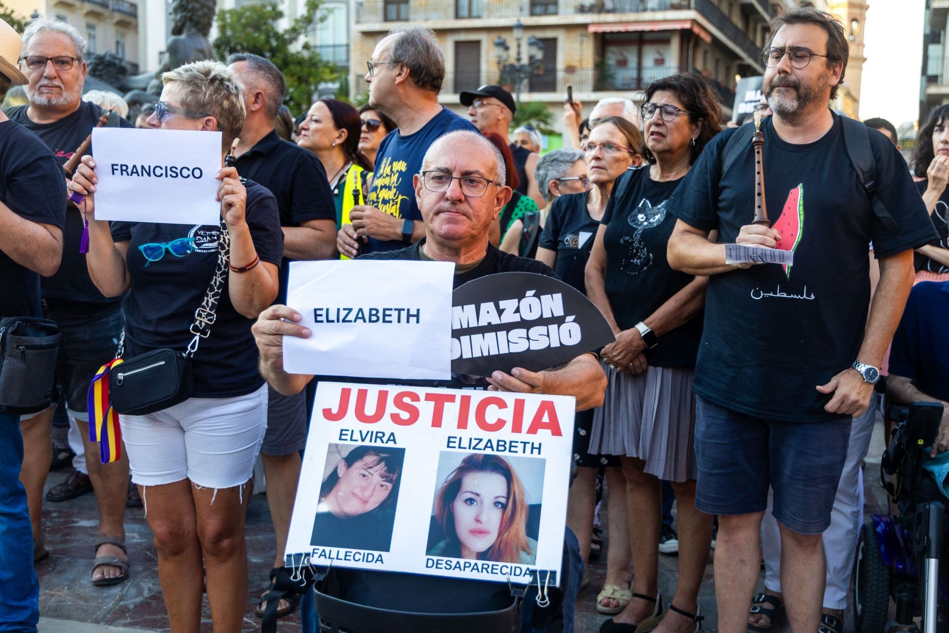 FOTOS | La décima manifestación contra Mazón en Valencia, diez meses después de la dana