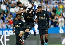 Yarek y Mosquera, en un partido frente al Leganés.