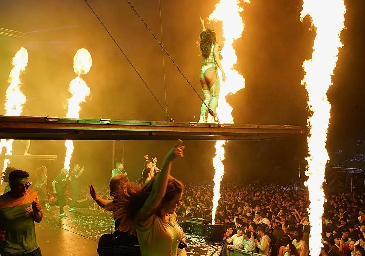 Actuación de la Orquesta Panorama.