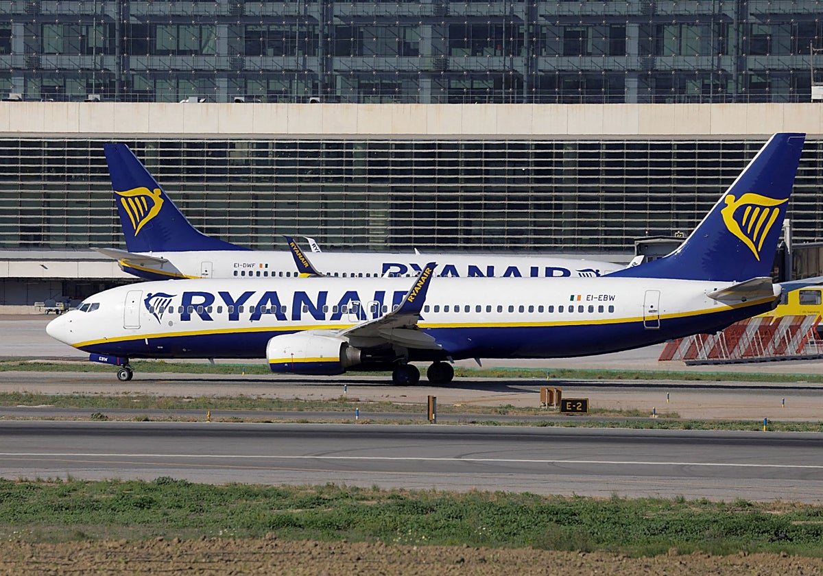 Aviones de Ryanair, en el aeropuerto de Málaga.