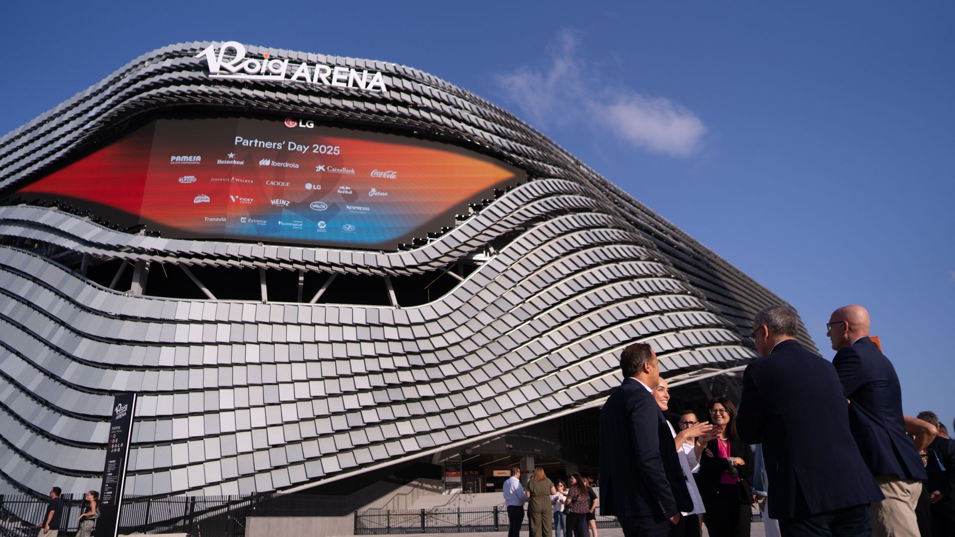 Así es el impresionante Roig Arena, el nuevo pabellón de Valencia, por dentro y por fuera