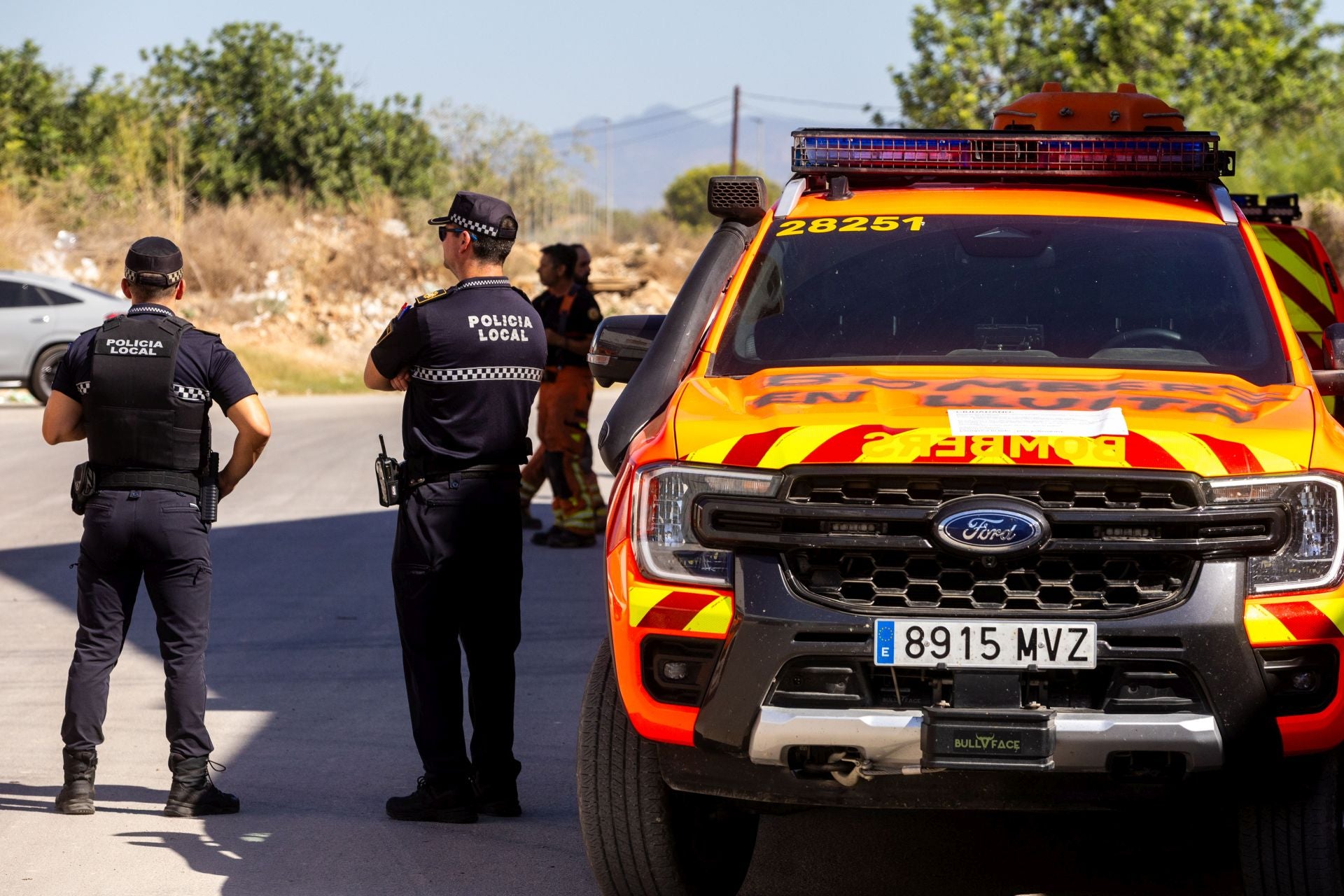 Incendio en un desguace de Quart de Poblet