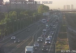 Atascos en la V-30 este miércoles, 3 de septiembre.