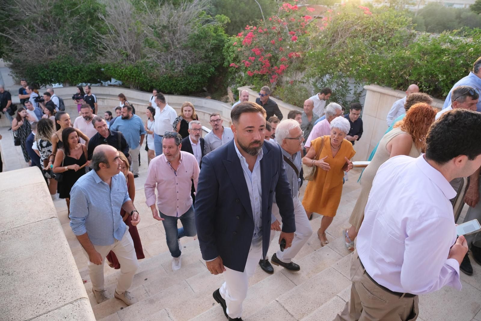 Camps traslada en Alicante su proyecto para el PP