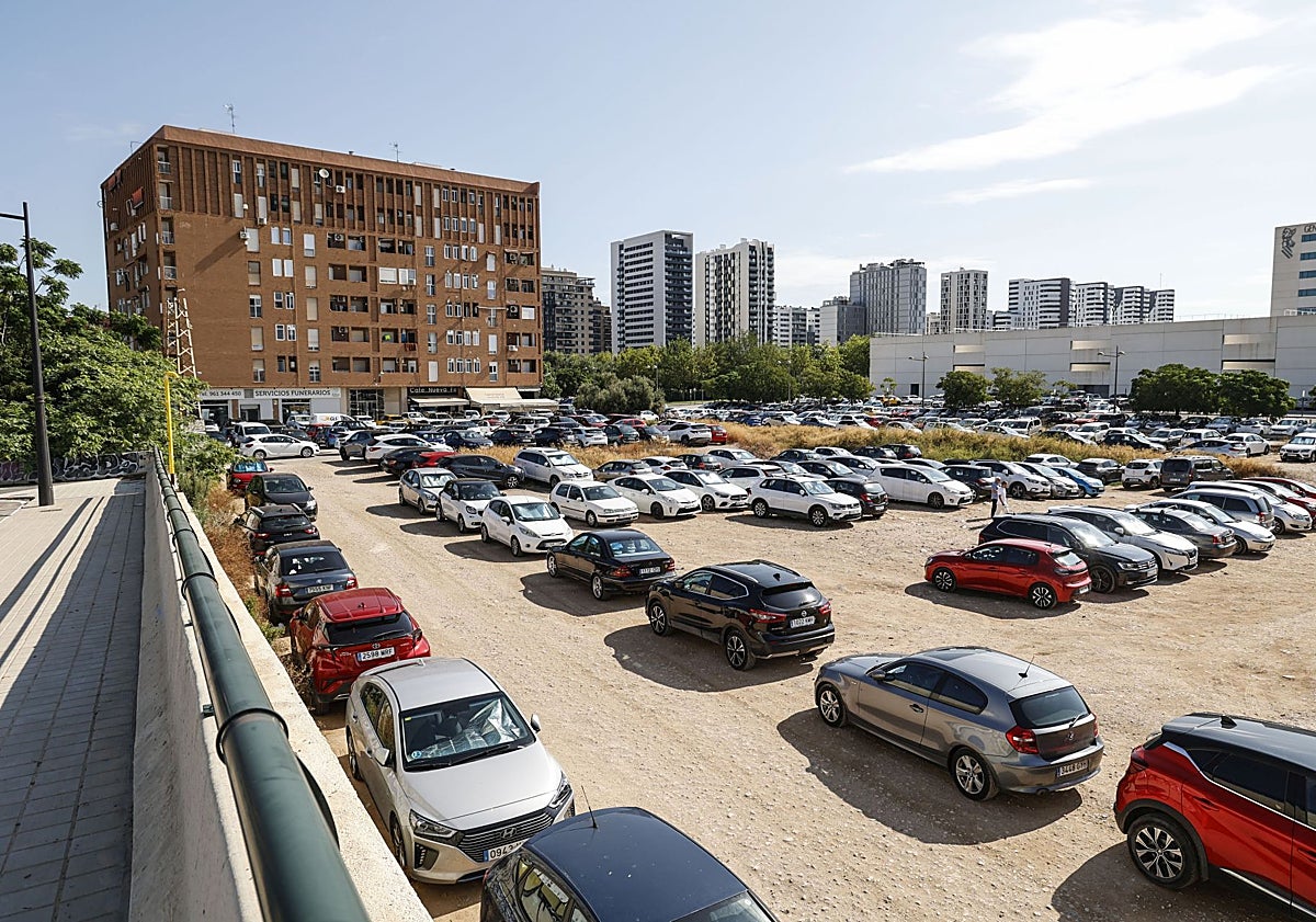 Imagen principal - PAI de Malilla, junto a la Fe, donde ahora sólo hay una finca aislada.