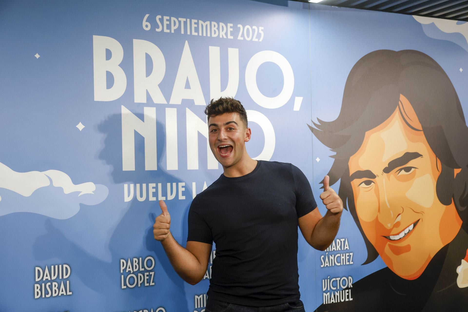 FOTOS | Los artistas pasan por el &#039;photocall&#039; en el estreno del Roig Arena