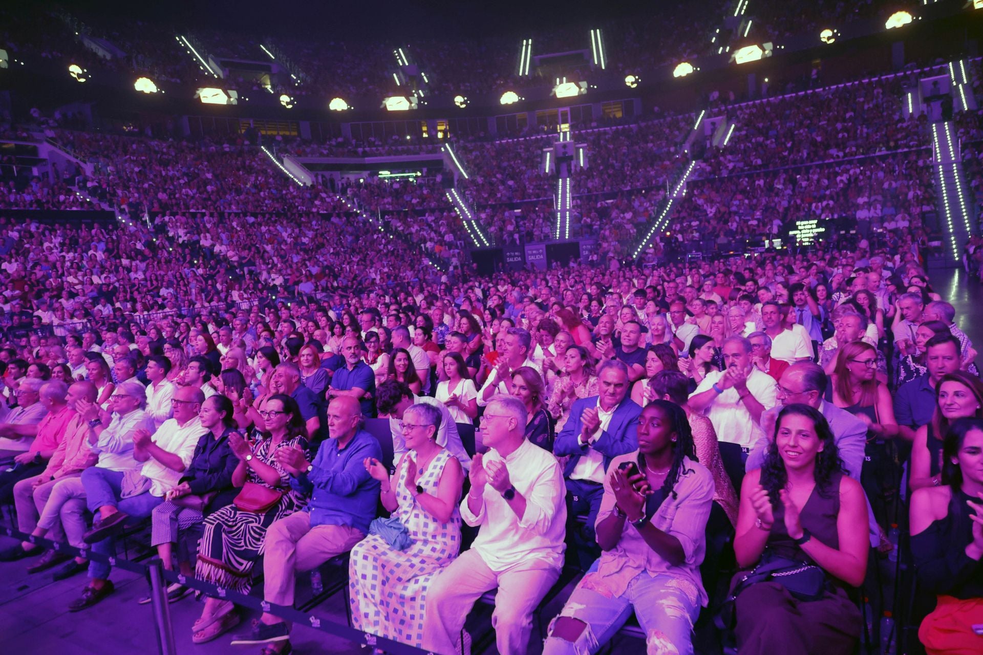 La inauguración del Roig Arena, en imágenes