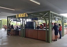 El Roig Arena cuenta con una amplia oferta gastronómica.