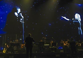 Eva Ferri canta con Nino Bravo.