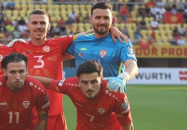 Dimitrievski recupera la sonrisa con su selección y medita quedarse en el Valencia