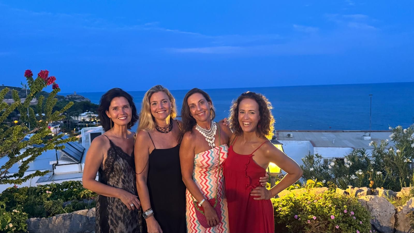 Mavales Cuñat, Carolina Gil, Cuca Rodríguez y Lucía Gómez-Trenor.