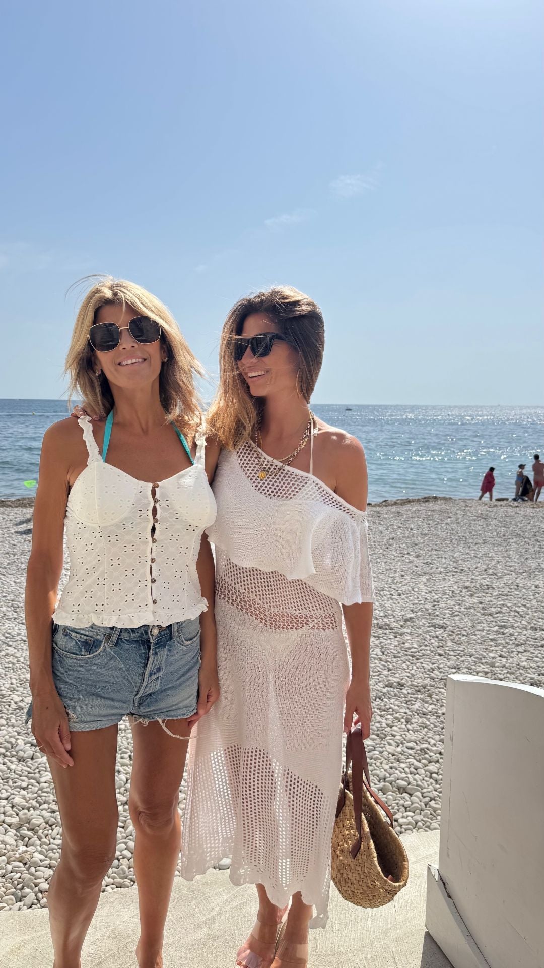 Paula Canet y Malén Burgos.