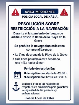 Xàbia adelanta el castillo acuático y prohíbe la navegación en la bahía