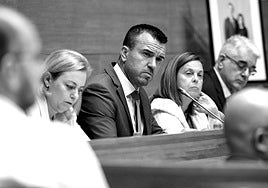 Ens Uneix descoloca a Mompó