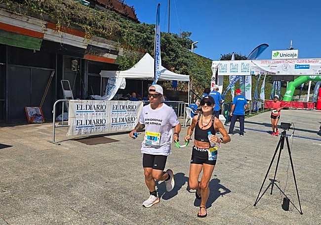 Mario Raúl Martínez, tras cruzar la línea de meta.
