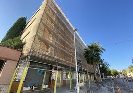 Edificio en rehabilitación en Picanya.