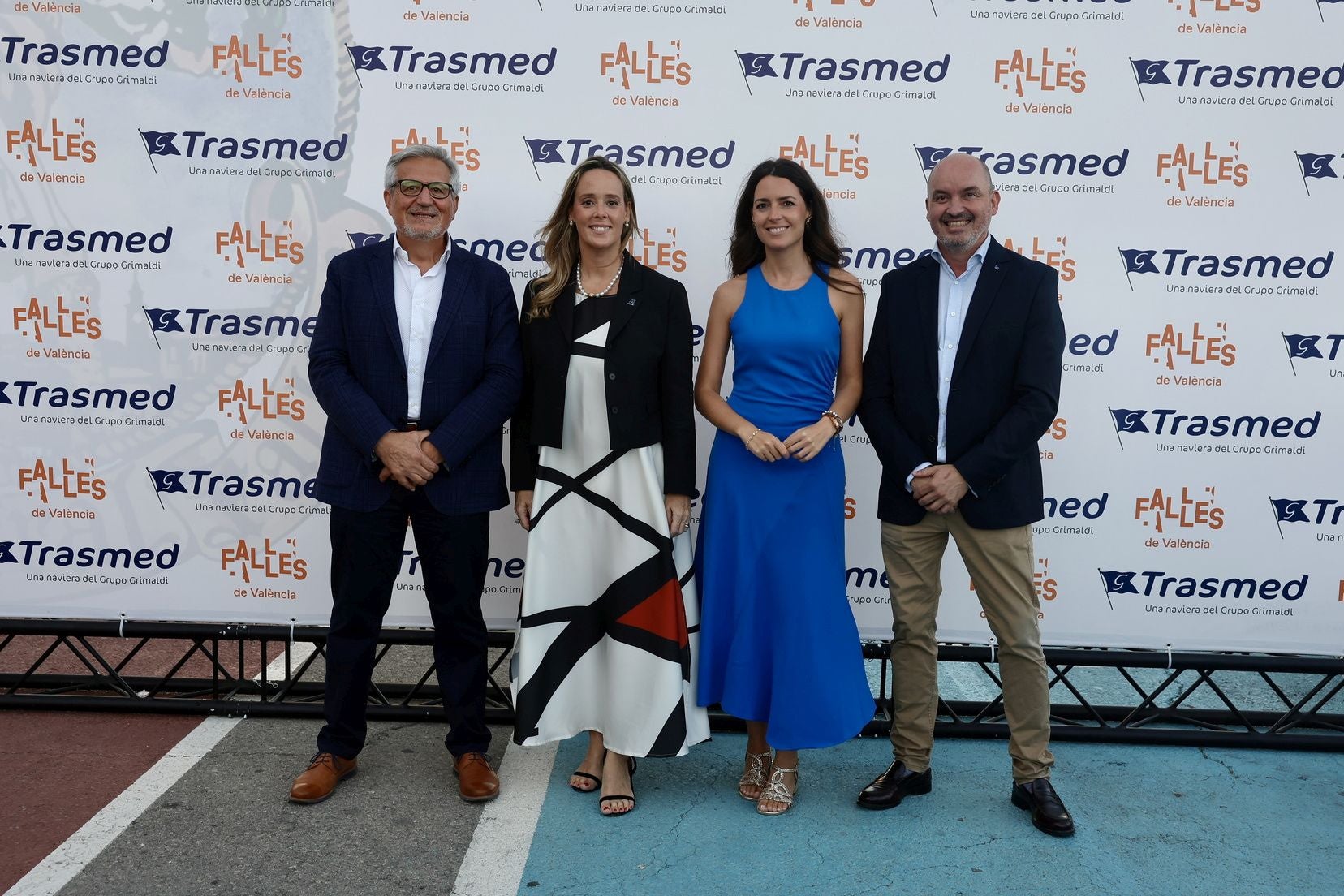 FOTOS | La presentación de las 146 aspirantes a Falleras Mayores de Valencia 2026