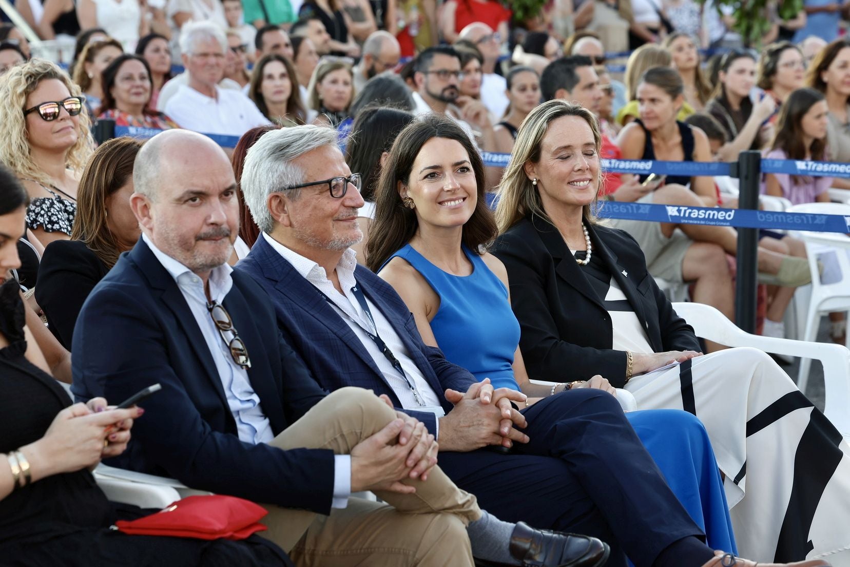 FOTOS | La presentación de las 146 aspirantes a Falleras Mayores de Valencia 2026